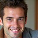 Maarten met zijn Beagle Bobby